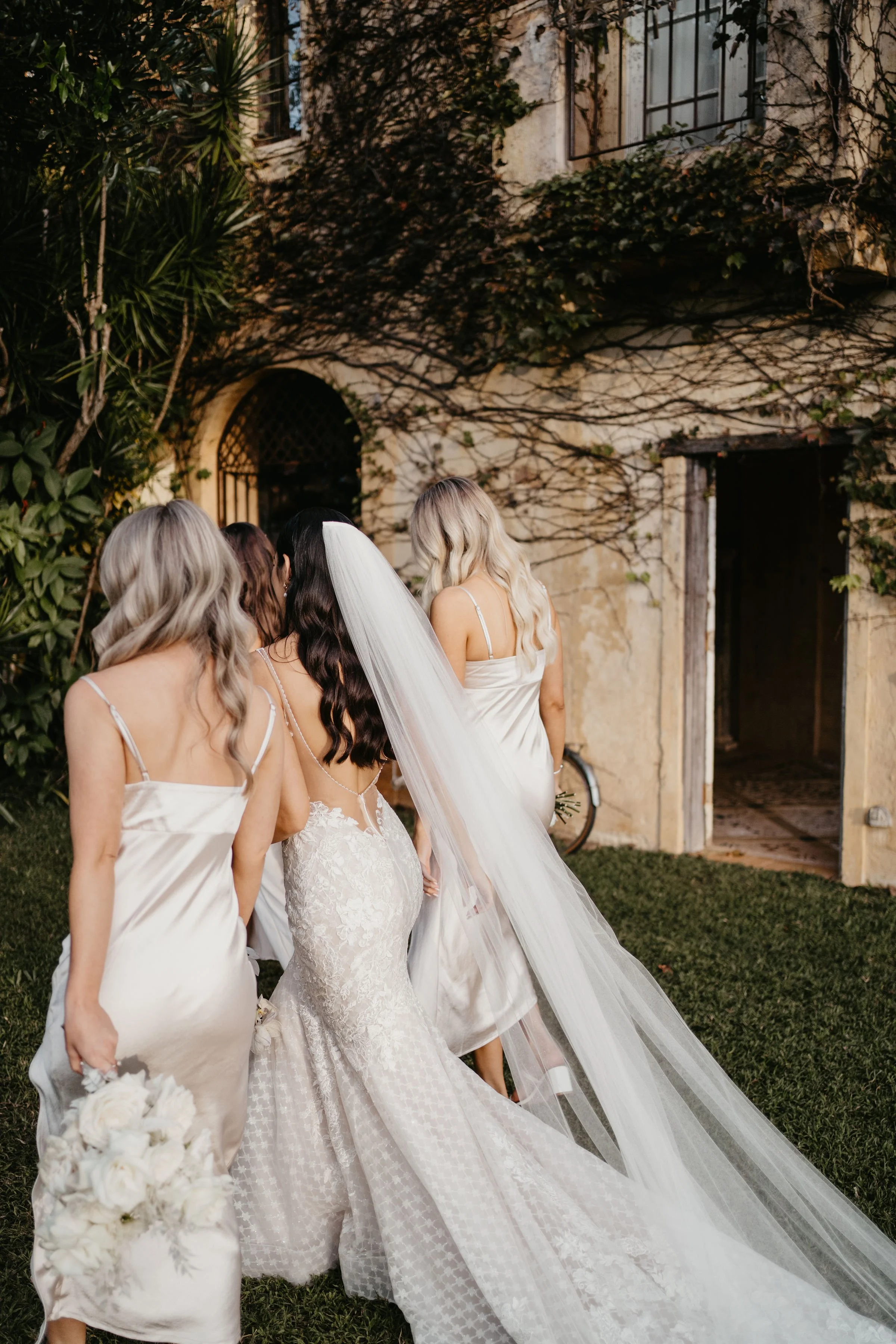 ZC305 — Zavana Couture